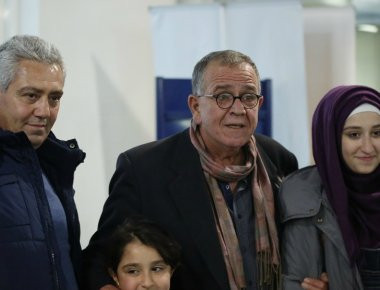 Μουζάλας: Παραμονή 25.000 μεταναστών αν αντέξει η συμφωνία με την Τουρκία (βίντεο)